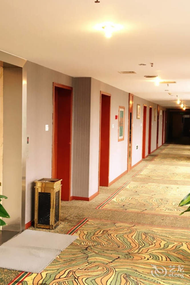 Modern City Inn Čcheng-tu Exteriér fotografie